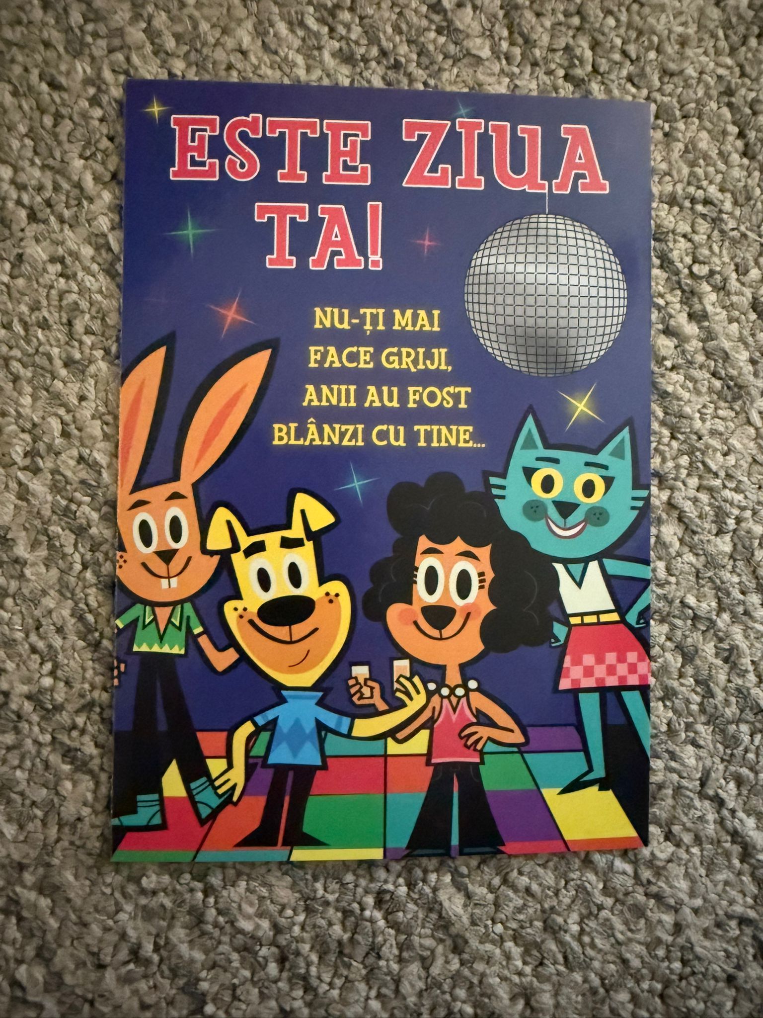 Felicitare elegantă pentru orice ocazie