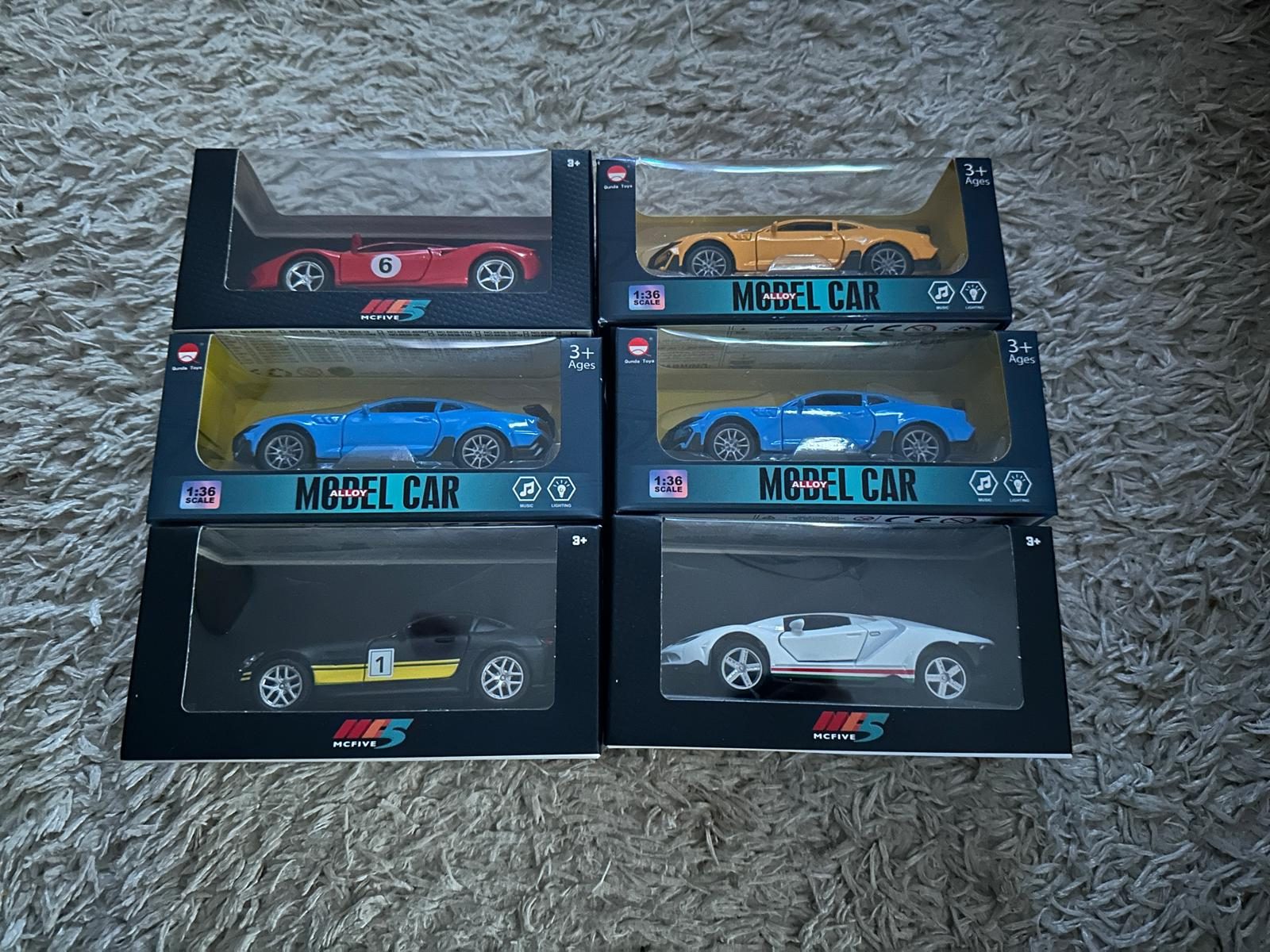 Mașinuțe de Colecție MCFIVE - Modele Die-Cast diferite culori - imagine 2