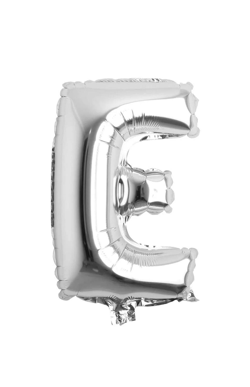 Balon folie litera E – Argintiu (35–40 cm)