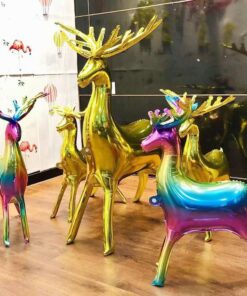 Baloane de Crăciun în formă de ren